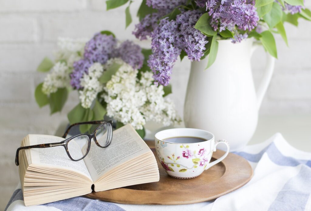 coffee, book, beautiful flowers-2390136.jpg